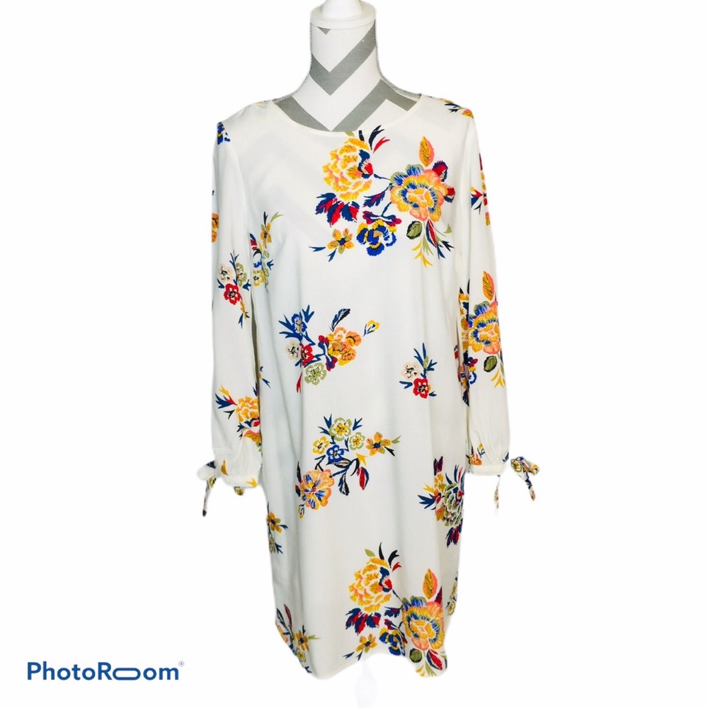 Floral Dress White Bow Cuffs Multicolored Summer